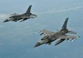 AQSH yaqin oylarda Ukrainaga F-16 qiruvchi samolyotlarini berish haqida qaror qabul qiladi фото