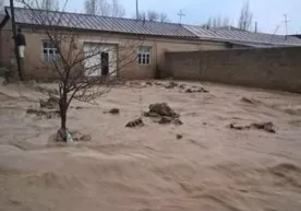 Қумқўрғонда 116 хонадон сув остида қолди фото