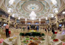 Указ президента регулирует проведение свадеб и церемоний в Узбекистане фото