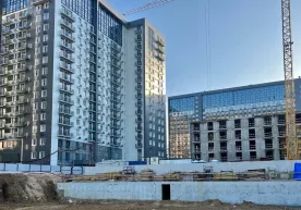 Moskvada mehnat migrantlari o‘rtasida ommaviy mushtlashuv sodir bo‘ldi фото