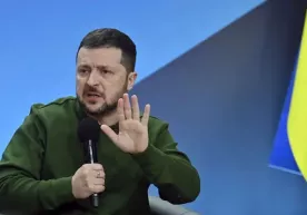 Зеленский Путин шартлари асосида ўт очишни тўхтатиш хавфидан огоҳлантирди фото