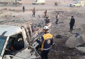 В Сирии при взрыве автомобиля погибли 15 человек фото