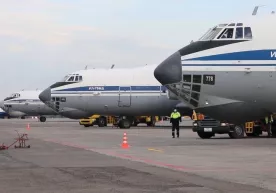 Rossiya evakuatsiya uchun Kobulga 4 ta samolyot yubormoqda фото