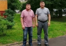 Ўзбек йигитлари Россияда қаҳрамонга айланишди (видео) фото