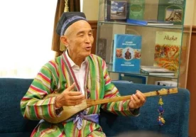 Shoberdi baxshi Boltayev: Dostonlar haqiqatni soʻzlaydi, ammo uni eshituvchilar kam... фото