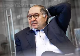 Алишер Усмонов биноларни реставрация қилгани учун Италия ордени билан тақдирланди фото