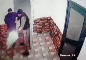 Qozog‘istonning Aktau shahridagi kafelardan birida qurollangan shaxslar o‘q uzdi (video) фото