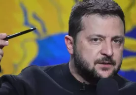 Зеленский Жанубий Корея ракеталарини Украинаники деб кўрсатди фото