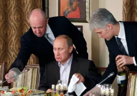 Putin Prigojinni Kreml rasmiysi sifatida yashirincha mukofotlagan фото