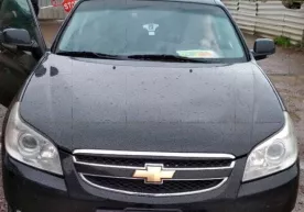 Тошкентда ҳайдовчилари стикерсиз ҳаракатланган 153та автомобиль жарима майдончасига жойланди фото