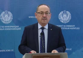 Нурмат Отабеков вакциналарнинг зарарли экани тўғрисидаги миш-мишлар ҳақида фото