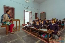 Hindistonda 96 yoshli kampir 4-sinfni a’lo bahoga bitirdi фото