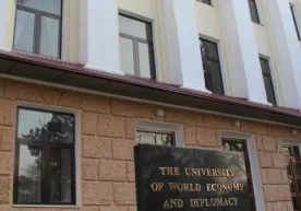 Toshkentda Jahon iqtisodiyoti va diplomatiya universiteti talabasi osilgan holda topildi фото