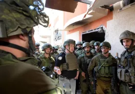 Isroil bosh vaziri G‘azo sektoriga tashrif buyurdi (video) фото