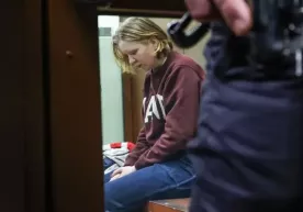 «Harbiy muxbir» Tatarskiyni portlatib yuborishda ayblangan Darya Trepova sudda aybini tan olmadi фото