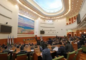 Сенат раиси: «Ўзбек тилининг абгор ҳолга тушишига бепарволигимиз сабаб бўлмоқда» фото