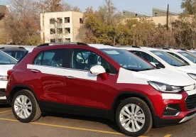 Иқтисодчи: «UzAuto Motors халқни исталган ёлғонга ишониб кетадиган лақма ва саводсиз, деб ҳисоблайди» фото