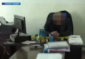 Бош шифокор ўз хизмат хонасида қўлга олинди фото