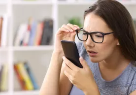 Factors that partially or completely damage the light of the eye фото