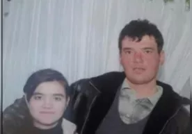 Olotda 5 yildan buyon ichkuyov bo‘lib yashagan erkak qaynotasining uyida osilgan holda topilgan (video) фото