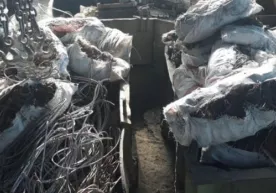 Тахталар орасига яширилган 2,2 тонна рангли металл парчалари фош этилди фото