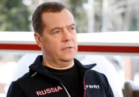 Medvedev hukumatning iste’fosini oddiy voqea deb atadi фото