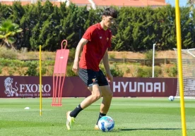 Roma considers Empoli and Cagliari offers for Shomurodov фото
