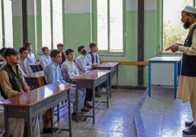 Afg‘oniston: qizlarga maktabga borishga ruxsat yo‘q, ayollar huquqlarini cheklovchi vazirlik tiklandi фото