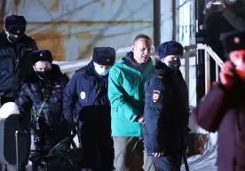 Bild: Putin Navalniyni Germaniyada jazo o‘tayotgan sobiq “FSB” xodimiga alishmoqchi edi фото