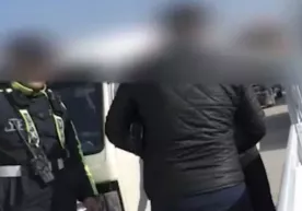 Навоийда ЙПХ ходимига пора таклиф қилган маст ҳайдовчига чора кўрилди фото