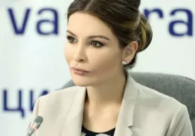 Lola Karimova: «oramizda yo‘qsiz, aziz otajonim…» фото