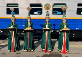 Қозоғистон ва Ўзбекистон ўртасида туристик поезд қатнови йўлга қўйилди фото
