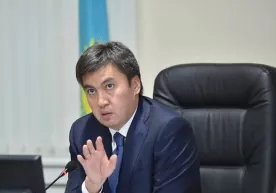 Қозоғистондаги шаҳар ҳокими Лондондан видео жўнатгани учун ишдан бўшатилди фото