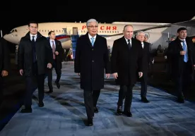 Путин давлат ташрифи билан Қозоғистонга борди фото