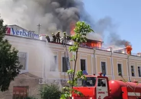 Самарқандда сўнгги ҳафтада тўртта савдо дўкони ёниб кетди фото