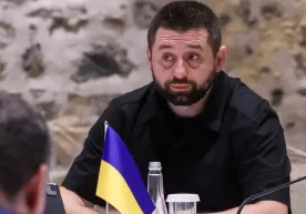 Давид Арахамия: Россия Украинага НАТОга рад жавоби эвазига тинчлик ваъда қилган фото
