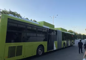 «Тошшаҳартрансхизмат»нинг барча автобуслари «тонировка» қилинади фото