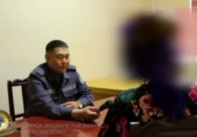 Ёш қизчаларини аёвсиз калтаклаган аёл қилмиши сабабини айтиб берди фото