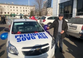 Toshkentda tug‘ilgan 3 egizak otasiga Prezident sovg‘asi — Cobalt berildi (foto) фото
