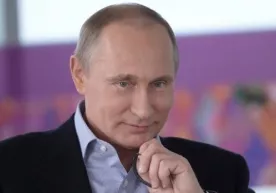 Путин Россияда ишламоқчи бўлган ўзбекистонликлар ҳуқуқларини кафолатлади фото