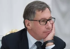 Миллиардер Авен санкциялар туфайли фаррош ёллай олмаслигидан шикоят қилди фото