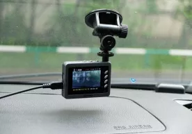 Hukumat qarori: 2019 yil iyulidan barcha taksi va avtobuslarda videoregistratorlar boʻlishi kerak фото