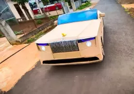 Картондан ясалган дунёдаги энг қиммат машина (фото, видео) фото