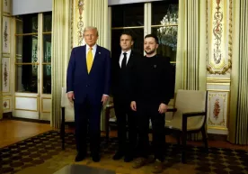 Зеленский Парижда Трамп ва Макрон билан учрашди фото