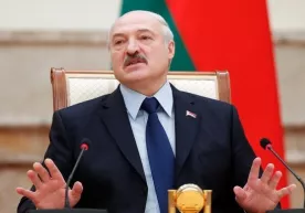 Lukashenko o‘z vakolatlarining bir qismidan voz kechishga tayyorligini aytdi фото