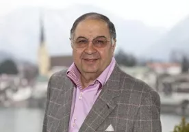 Alisher Usmonov Belgiyaning eng nomdor jamoasini sotib olmoqchi фото