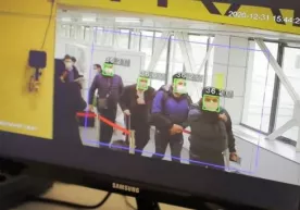 Ўзбекистонга сўнгги бир ҳафтада авиарейсларда келган 21 йўловчида COVID-19 аниқланди фото