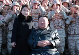 Ким Чен Ин қизини ворис сифатида тайёрламоқдами? фото