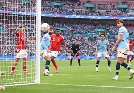 FA Kupası. Manchester City, Nottingham Forest'ı yenerek finale yükseldi (video) фото