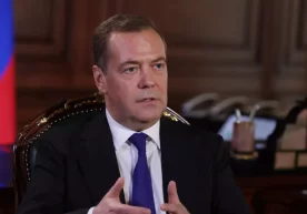 Медведев: украинлар ҳаёти “АҚШнинг катта ўйинида сариқ чақа бўлди” фото